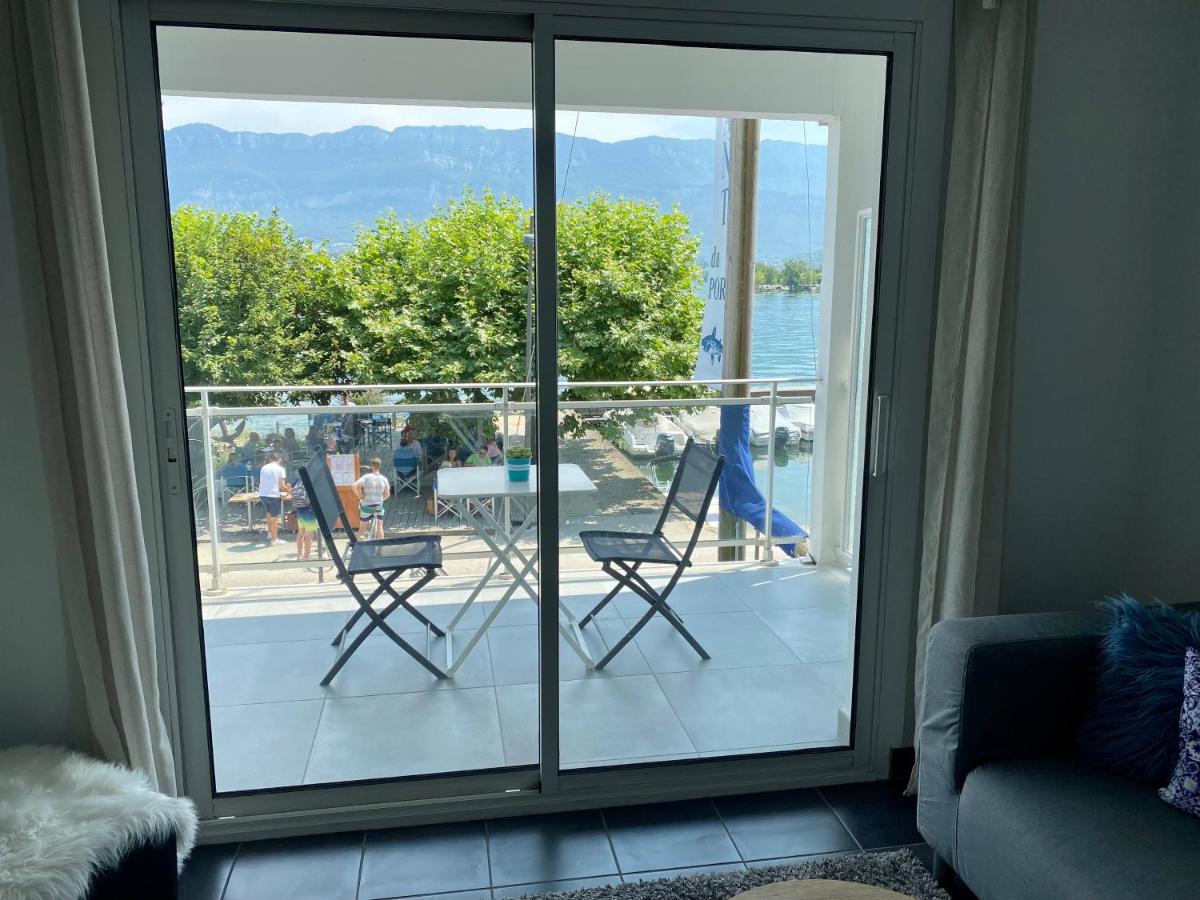 Pieds Dans L'Eau Au Lac Du Bourget Le Bourget-du-Lac Exterior foto